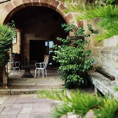 La Del Santuario Inn Nava de Santullán