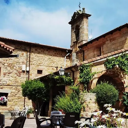 La Del Santuario Inn 3*