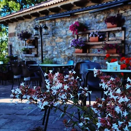 La Del Santuario Inn Nava de Santullán