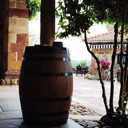 La Del Santuario Inn