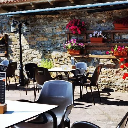 La Del Santuario 3* Nava de Santullán