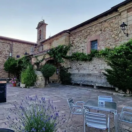 La Del Santuario Inn