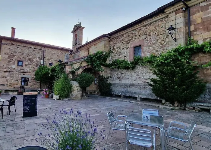 La Del Santuario Inn