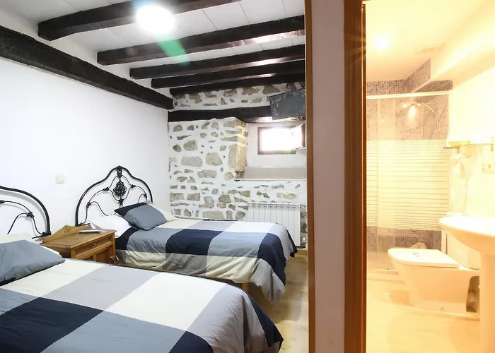 La Del Santuario Inn Nava de Santullán