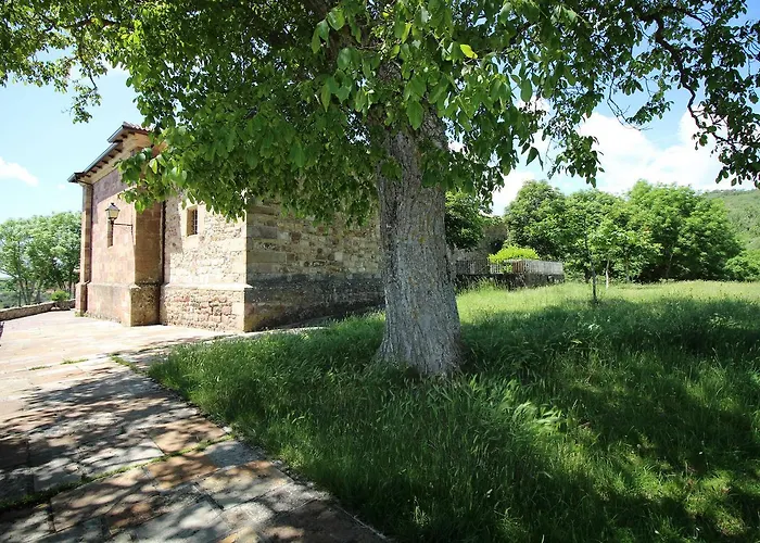 Inn La Del Santuario Nava de Santullán